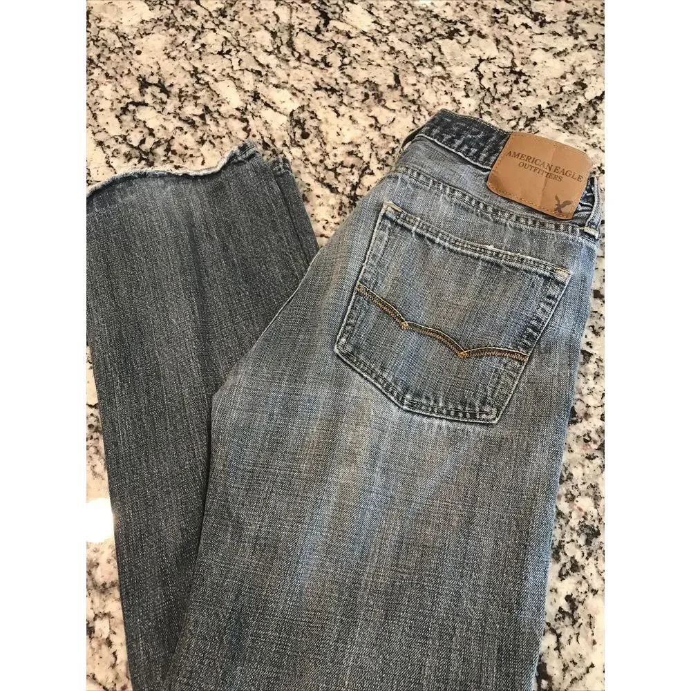 American Eagle Distressed‎ Original straight 28 x 30